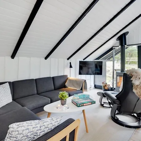 Holiday home Torbjoern - 1-1km From The Sea In Western Jutland By Interhome
