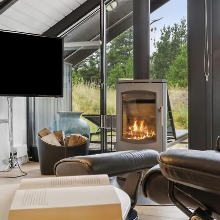 Torbjoern - 1-1km From The Sea By Interhome * Molby